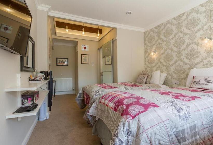 اتاق استاندارد سه نفره, Cambridge House Room Only Accommodation For Adults