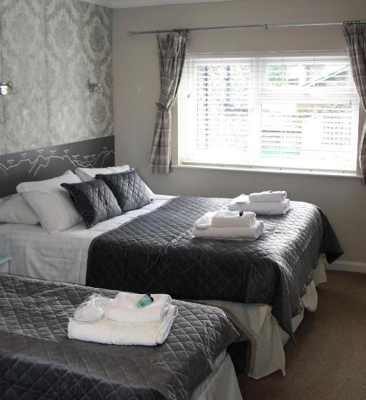 اتاق استاندارد سه نفره, Cambridge House Room Only Accommodation For Adults