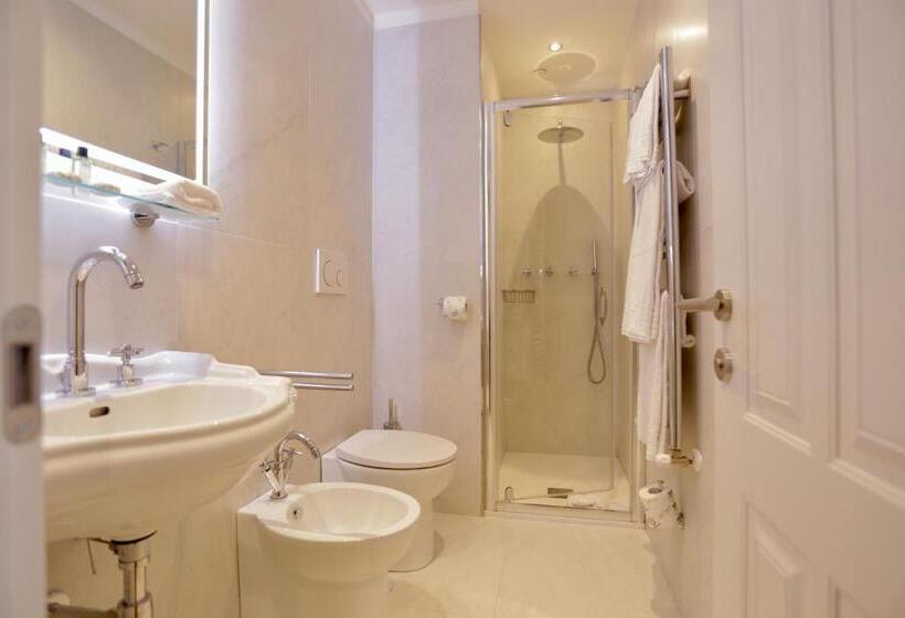高级三人间, La Villetta Suite