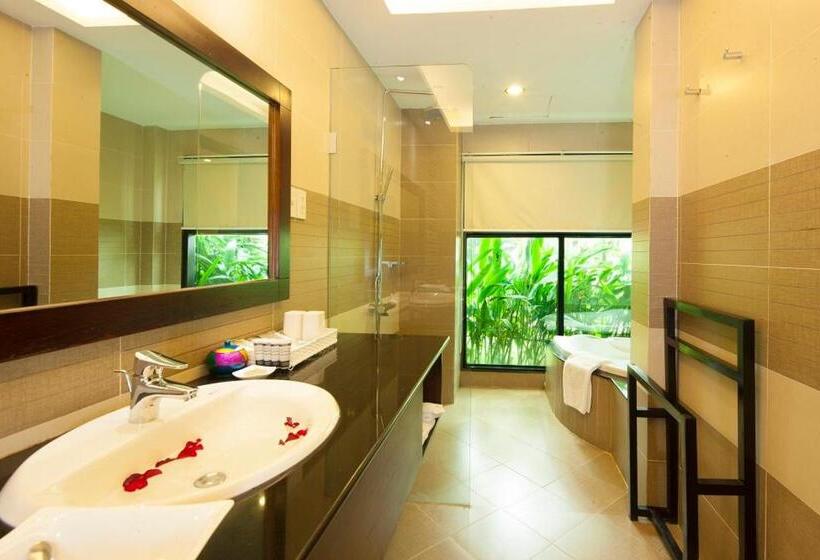 اتاق لوکس با چشم‌انداز باغ, Famiana Resort & Spa   Complimentary Airport Shuttle