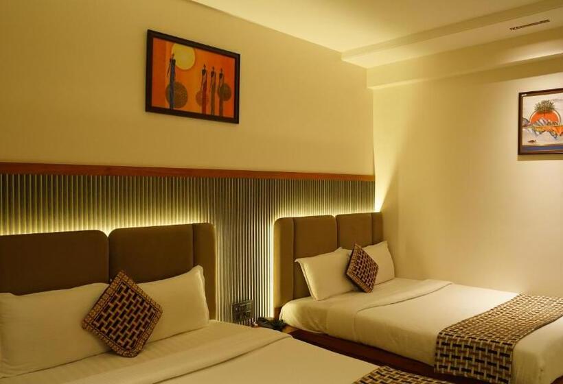 Четырехместный Номер Стандарт, Ganpati Palace Shirdi Newly Renovated