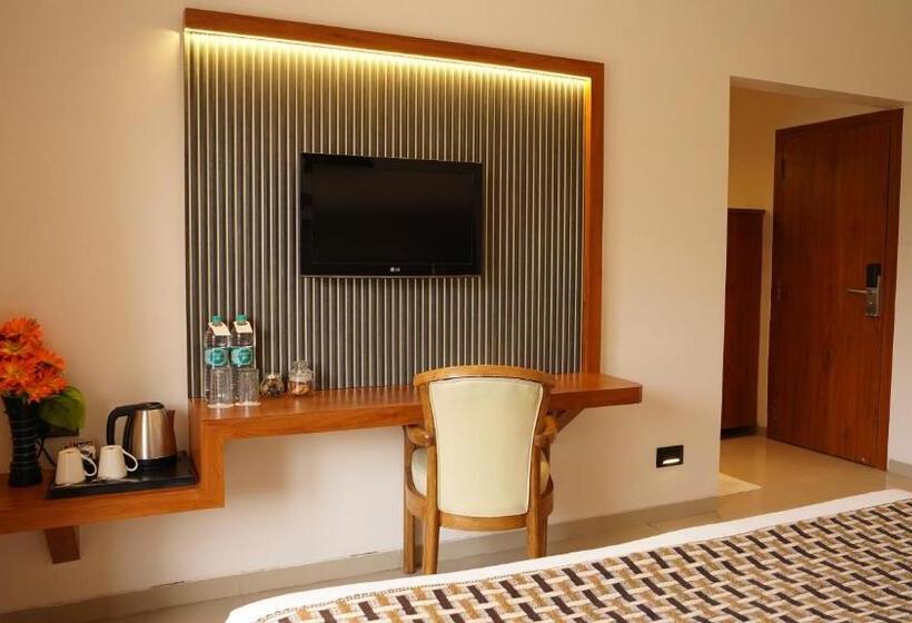 Четырехместный Номер Стандарт, Ganpati Palace Shirdi Newly Renovated