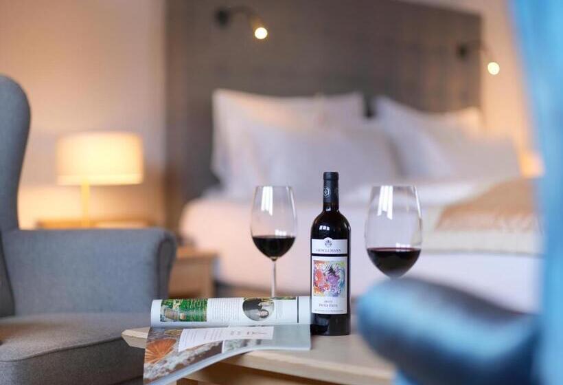 Номер Deluxe, Dolomitengolf Hotel & Spa