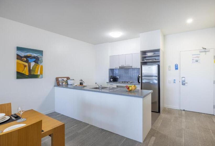 Апартаменты 2 Спальни, Aligned Corporate Residences Mackay