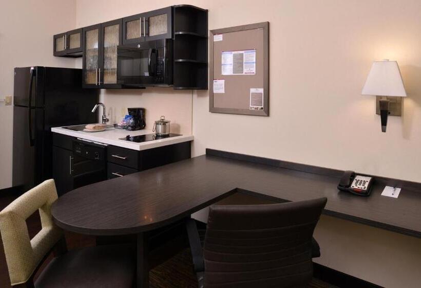 标准工作室, Candlewood Suites Morgantown Univ West Virginia, An Ihg