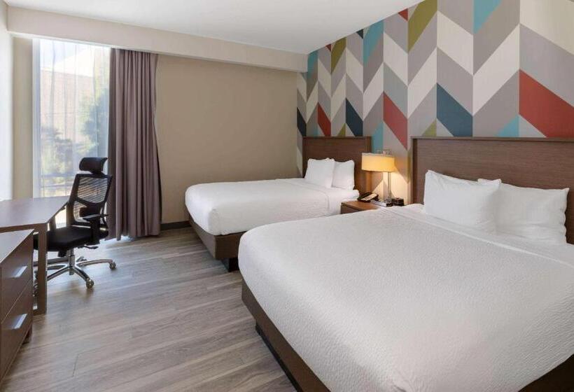 اتاق استاندارد, La Quinta Inn & Suites By Wyndham Tulsa Downtown   Route 66