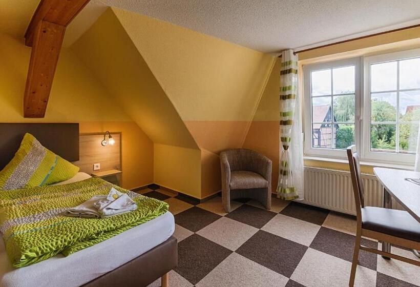 Номер Стандарт Индивидуальный, Landhotel & Brauhaus Prignitzer Hof