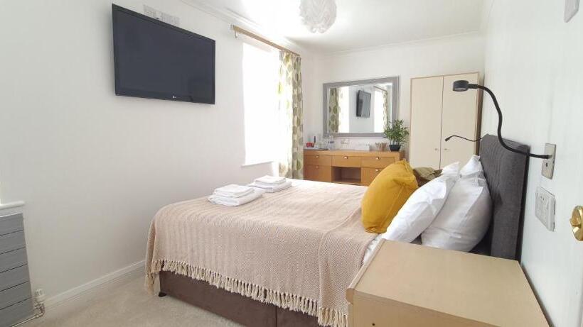 Номер Стандарт, Torland Seafront Hotel   Free Parking, Wi Fi, All Rooms En Suite