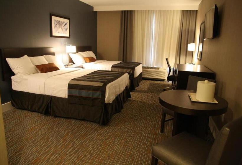 장애인용 디럭스룸, Wingate By Wyndham Niagara Falls