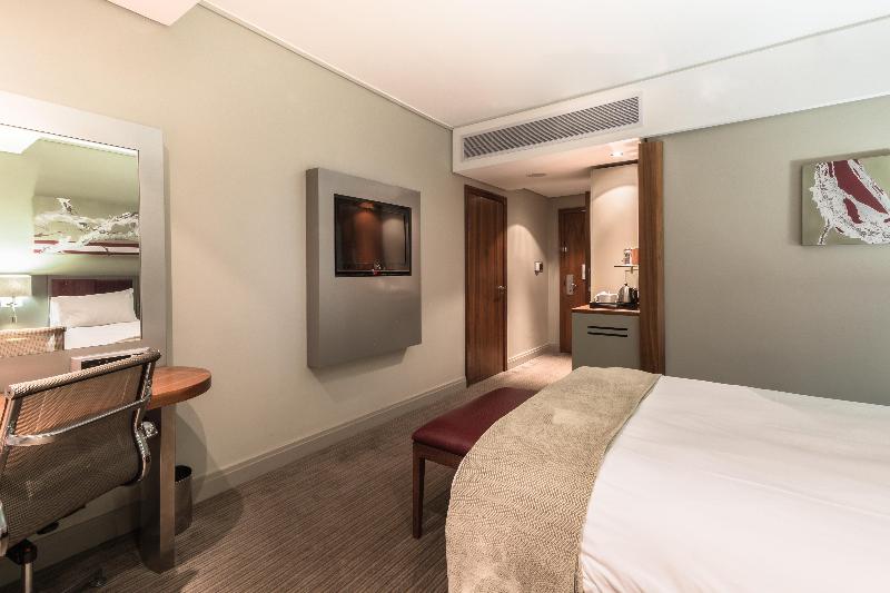 디럭스 룸, Wingate By Wyndham Niagara Falls