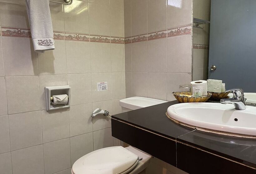 חדר סטנדרט יחיד, Deleeton