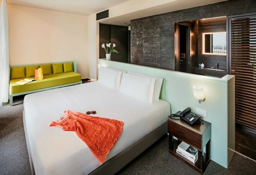 اتاق سوپریور, Glam Milano