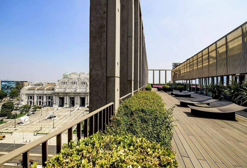 سوییت, Glam Milano