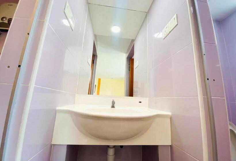 Номер Deluxe, Sun Inns Hotel Cheras