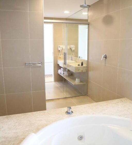 듀플렉스 스위트, Vitória Hotel Convention Paulínia