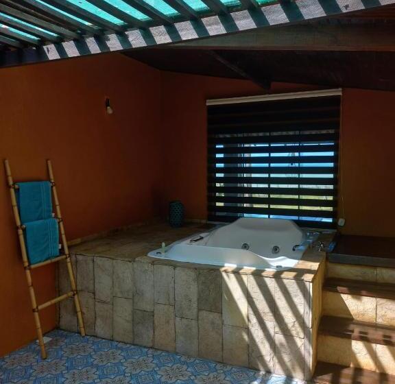 سوییت با چشم‌انداز دریا, Pousada Spa Dos Amores