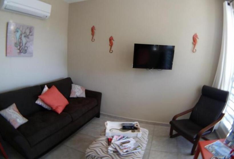 اتاق خانوادگی با چشم‌انداز دریا, Island Charm Culebra Studios & Suites   Amazing Water Views From All 3 Apartments Located In Culebra