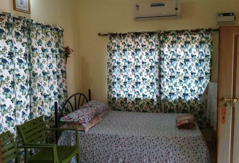 اتاق لوکس, Noel Guest House