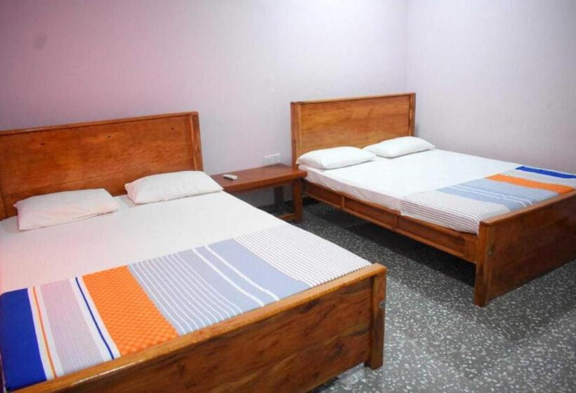 Семейный Номер, Yaswi Guest House