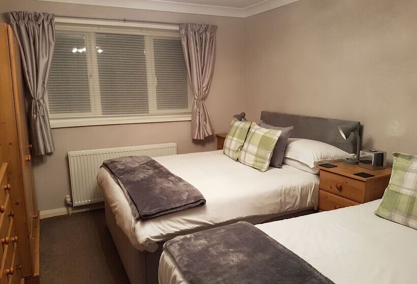 Семейный Номер, Swandale Guest House