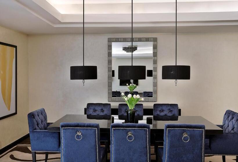 皇家两卧套房, Voco   Riyadh, An Ihg Hotel   فندق فوكو الرياض, احدى فنادق مجموعة إنتركونتيننتال