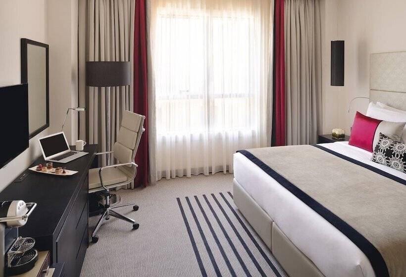 豪华房间, Voco   Riyadh, An Ihg Hotel   فندق فوكو الرياض, احدى فنادق مجموعة إنتركونتيننتال