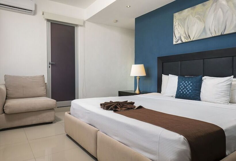 Suíte Familiar, Suites Malecon Cancun