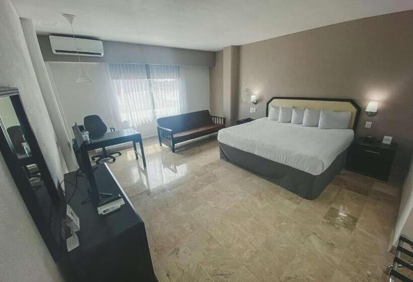 キングサイズベッドのスタンダードルーム, Best Western Plus Tuxtepec