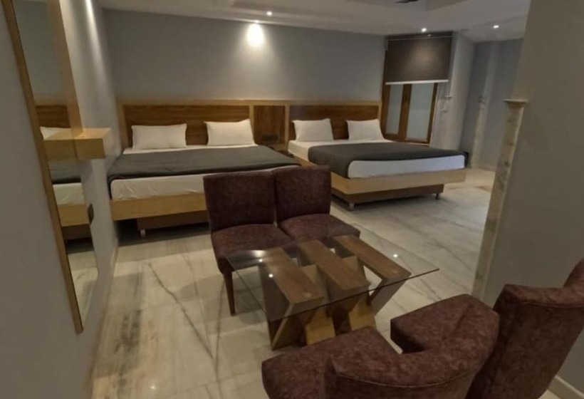 اتاق خانوادگی, Cottage Yes Please   New Delhi