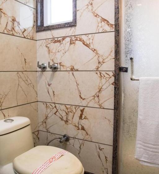 اتاق لوکس سه تخته, Cottage Yes Please   New Delhi