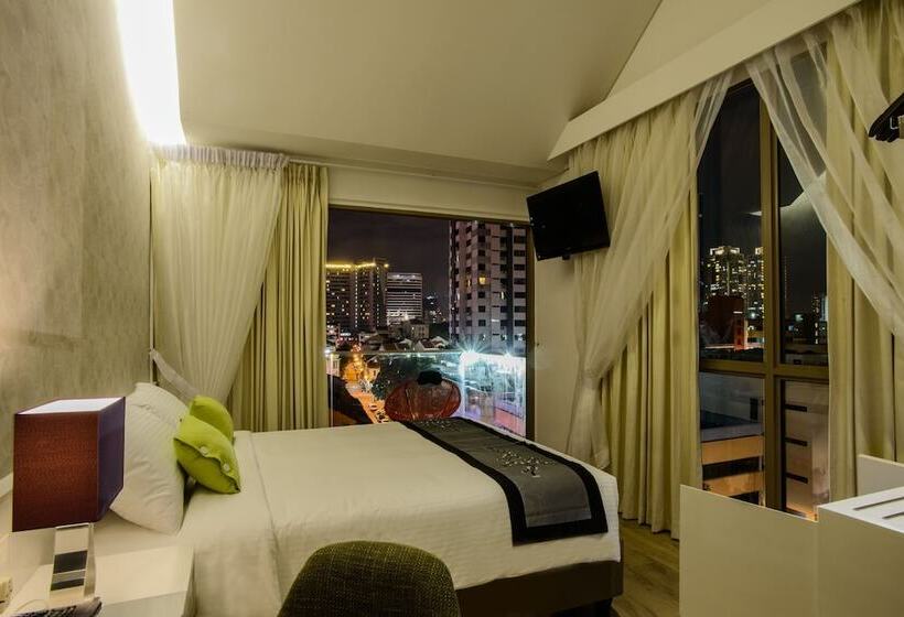 اتاق استاندارد اینتریور, J8