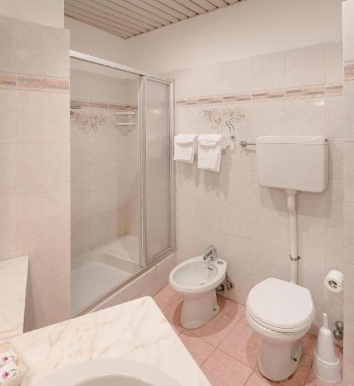 Номер Стандарт с Балконом, Miramare