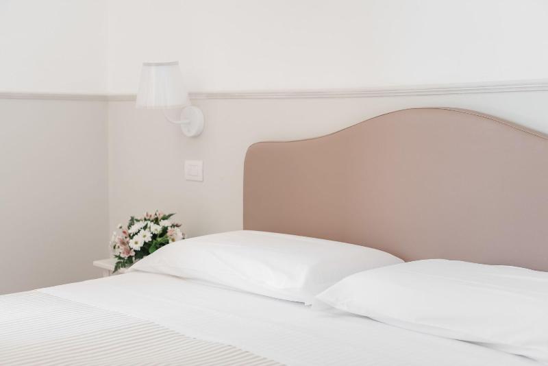 Triple Room Sea View, Miramare