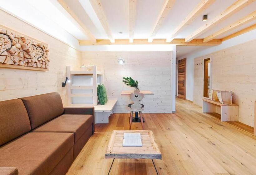 Номер Стандарт Трехместный, Pineta Nature Resort  Wellness & Spa