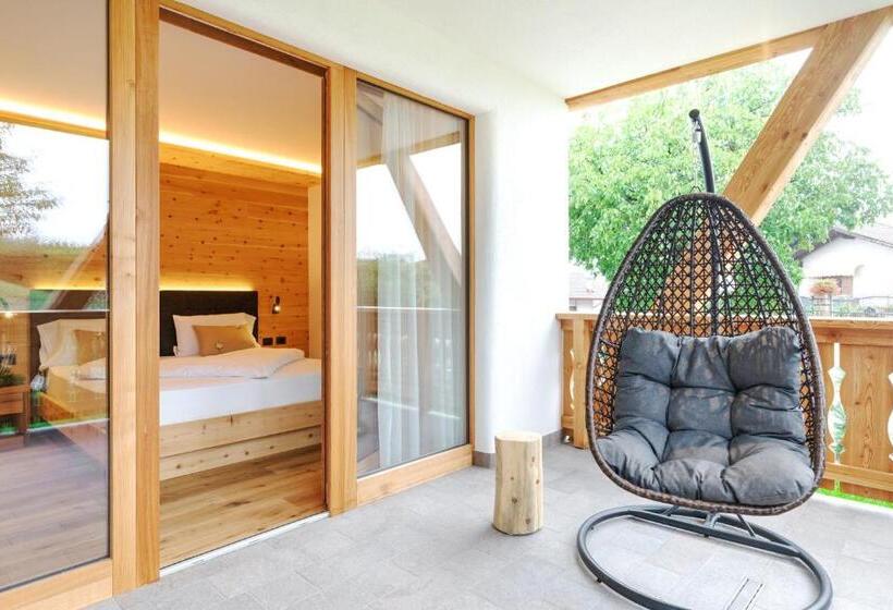 Номер Стандарт Трехместный, Pineta Nature Resort  Wellness & Spa