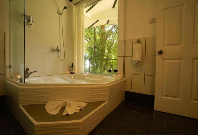 Бунгало Superior, Dantica Cloud Forest Lodge