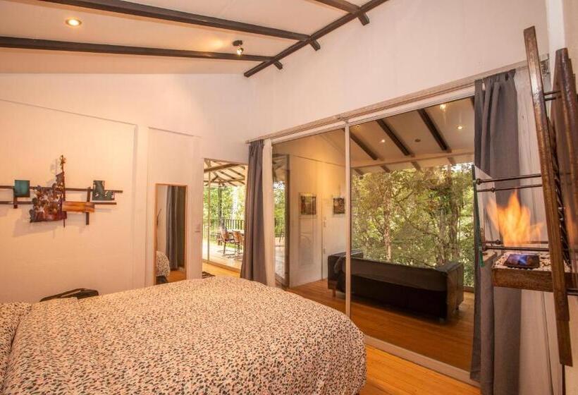 Бунгало Стандарт 2 Спальни, Dantica Cloud Forest Lodge