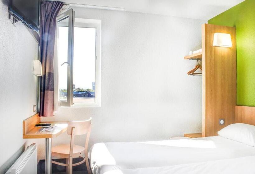 Номер Стандарт, Inn Design Montluçon