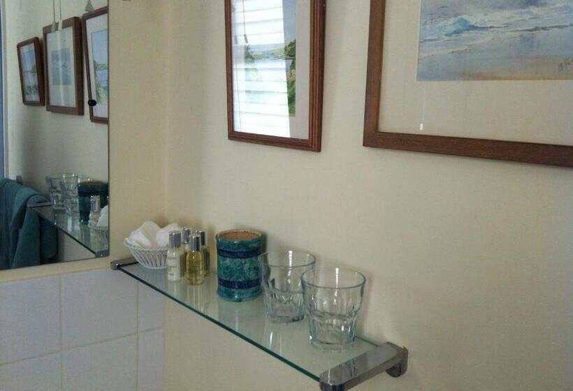 Номер Стандарт, Gunville House B&b