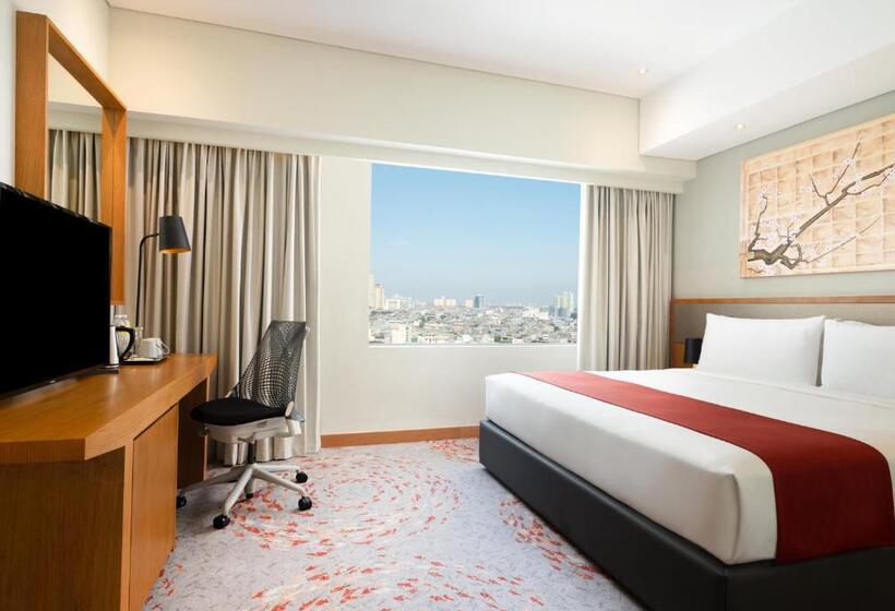 Люкс Кровать Кинг, Holiday Inn & Suites Jakarta Gajah Mada, An Ihg