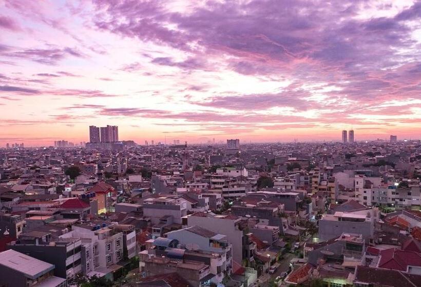 Номер Стандарт Кровать Кинг Адаптированный для Инвалидов, Holiday Inn & Suites Jakarta Gajah Mada, An Ihg