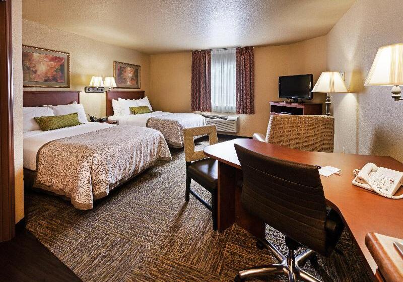 اتاق استاندارد با تخت بزرگ برای معلولان, Holiday Inn Ulaanbaatar, An Ihg