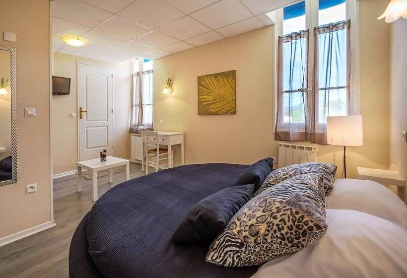Номер Superior Вид на Сад, Hôtel Des Moulins