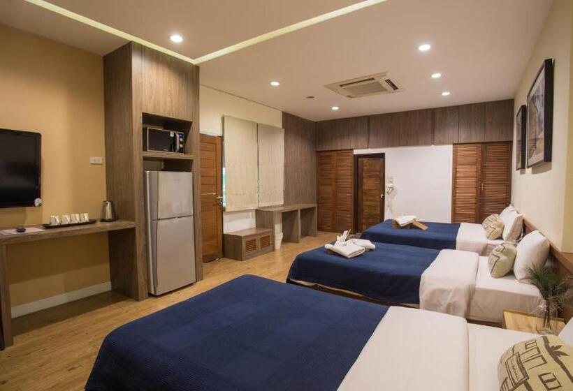 اتاق استاندارد چهار تخته, Botanic Service Room At Impact Muangthongthani   Sha Certified