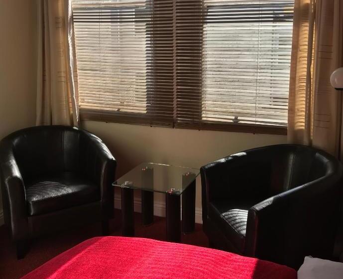 Номер Deluxe, Cassandra Guest House