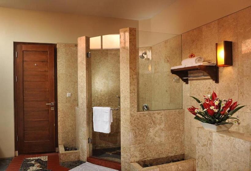 Семейный Номер, Tetirah Boutique Hotel Salatiga