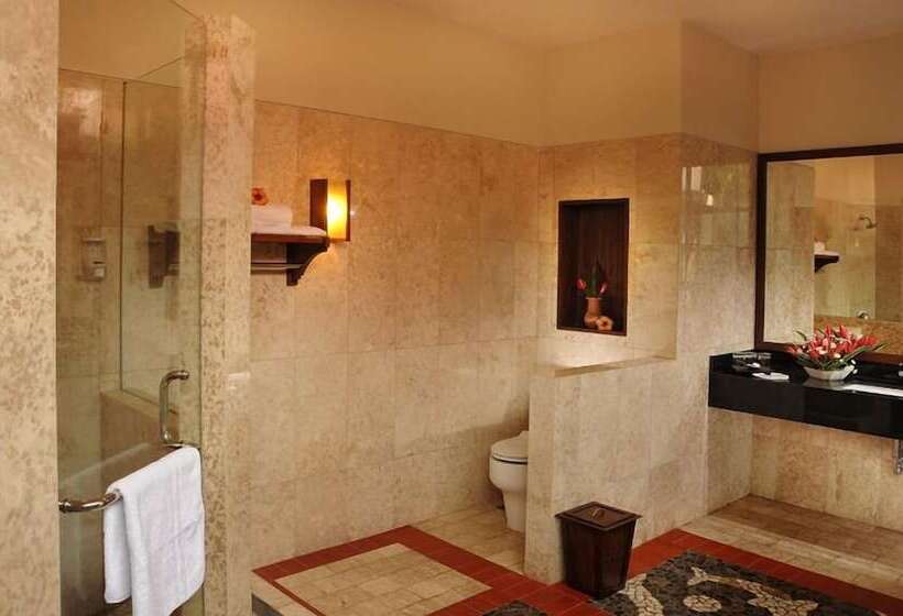 Семейный Номер, Tetirah Boutique Hotel Salatiga