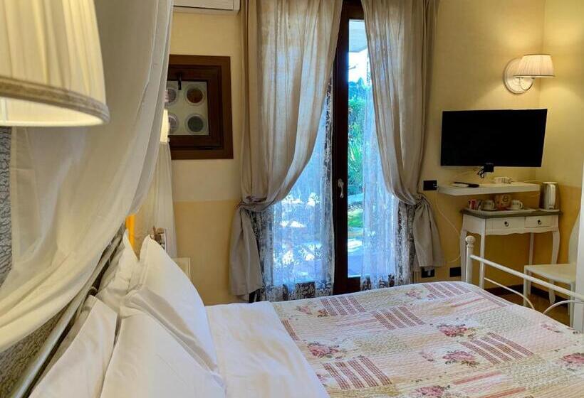 اتاق لوکس, B&b Garda 4u