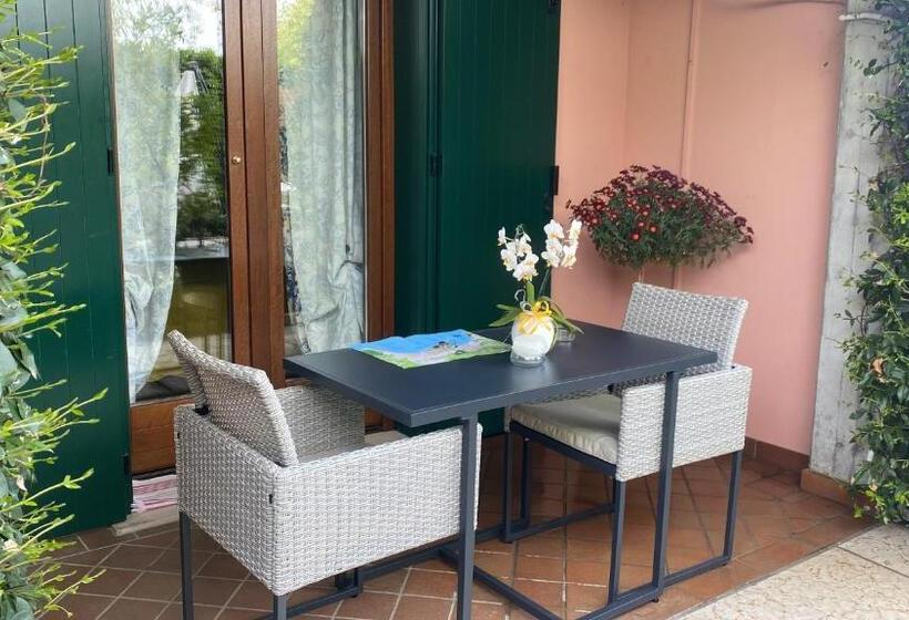 اتاق لوکس, B&b Garda 4u