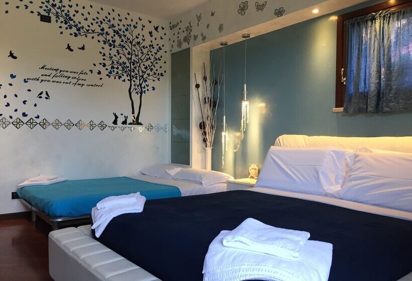 اتاق لوکس چهار تخته, B&b Garda 4u